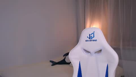 Luna online show from July 25, 2026, 12:09 am