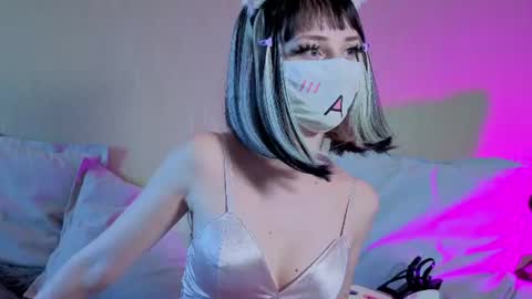 Luna online show from July 21, 2026, 2:30 pm
