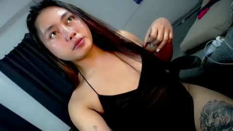 Luna online show from May 9, 2026, 8:58 pm