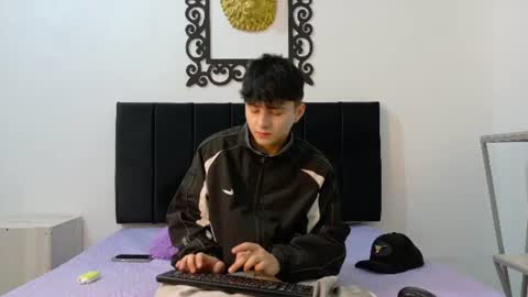 lunaydream online show from June 27, 2026, 11:48 am