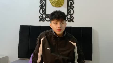 lunaydream online show from July 8, 2026, 11:37 am