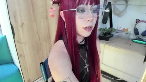 lunivyra online show from July 22, 2026, 3:59 pm
