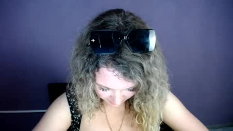 Donna online show from June 22, 2026, 1:52 pm