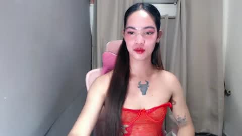 luxenixie online show from July 27, 2026, 10:44 am