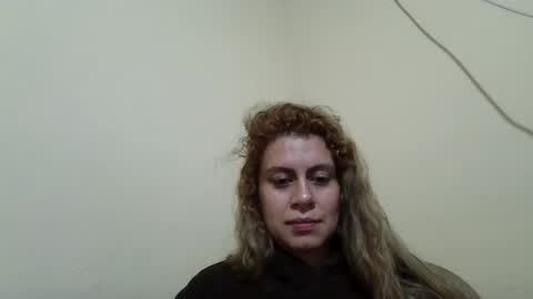 Snapshot of luxury_doll_01 chatting on April 23, 2026, 12:23 am Luxury Doll 01 Mueca de Lujo online show from April 23, 2026, 12:23 am