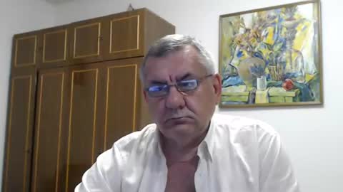 Macho online show from June 11, 2026, 7:01 pm