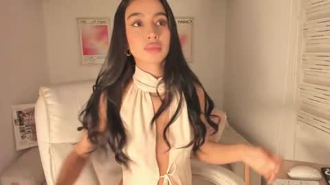 Snapshot of maddy_bronw chatting on May 15, 2026, 11:12 pm Maddy online show from May 15, 2026, 11:12 pm