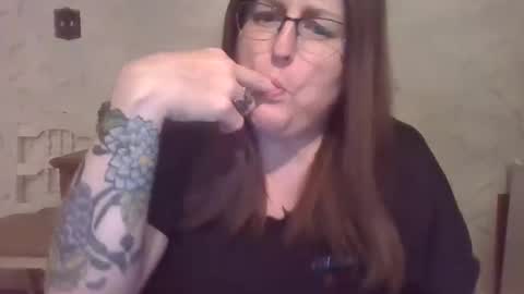 madelinebeau online show from April 4, 2026, 4:11 am