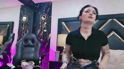 Snapshot of madissonpayton chatting on June 6, 2026, 6:23 pm MadissonPayton online show from June 6, 2026, 6:23 pm