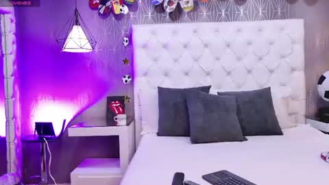 Snapshot of madissonpayton chatting on July 12, 2026, 12:07 pm MadissonPayton online show from July 12, 2026, 12:07 pm