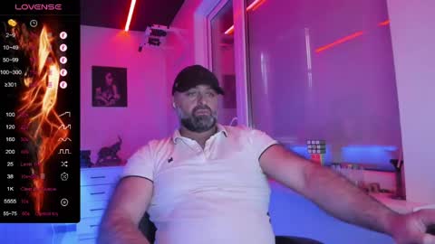 Magabear online show from May 10, 2026, 7:35 am
