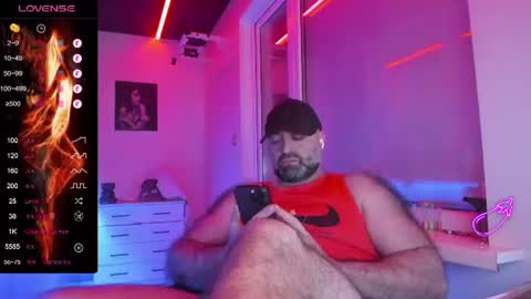 Magabear online show from July 12, 2026, 9:06 pm