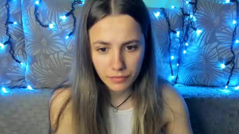 Maggie online show from May 8, 2026, 2:28 am