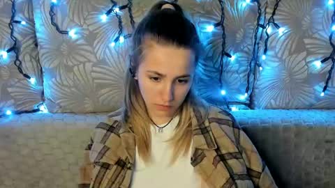 Maggie online show from May 15, 2026, 11:12 pm