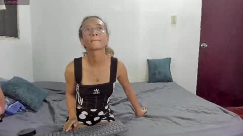 Shawna  Tom online show from July 18, 2026, 1:26 pm