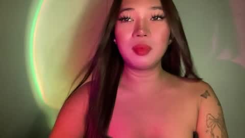 KEANA online show from June 22, 2026, 1:51 am