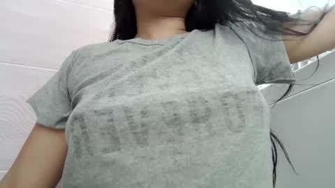 Snapshot of makulato chatting on June 30, 2026, 1:56 pm Maya online show from June 30, 2026, 1:56 pm