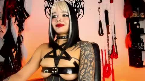 maledicta__insana online show from July 25, 2026, 10:07 pm