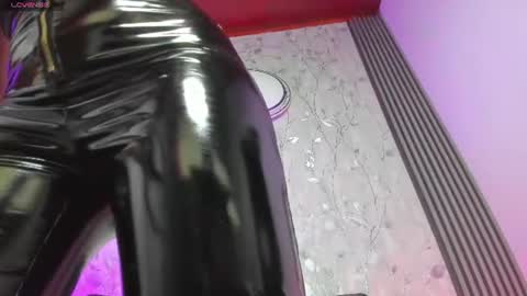 malory_senstions online show from July 21, 2026, 10:06 am