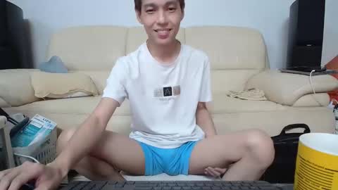 Snapshot of mamagaga19 chatting on May 1, 2026, 11:37 am Andrew Ooi online show from May 1, 2026, 11:37 am