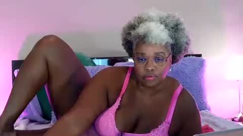 Snapshot of mamigilf66 chatting on August 1, 2026, 10:58 am mamigilf66 online show from August 1, 2026, 10:58 am