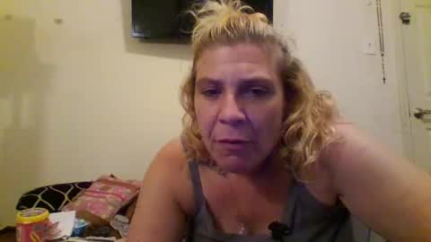 Snapshot of mandilube39 chatting on May 3, 2026, 9:37 am mindy22 online show from May 3, 2026, 9:37 am