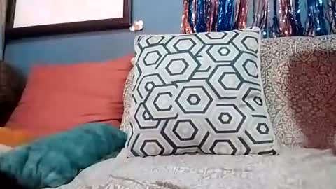 mandrilo7379 online show from July 20, 2026, 5:11 am