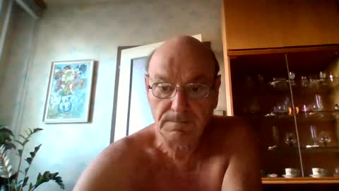 manes5858 online show from June 24, 2026, 4:11 am