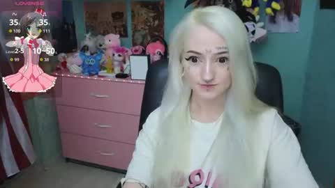Snapshot of manuela_unicorn chatting on June 16, 2026, 7:38 pm Manuela online show from June 16, 2026, 7:38 pm