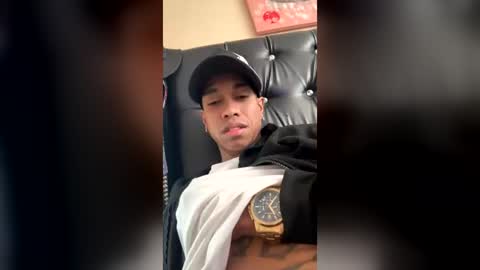 maquiexotic online show from July 12, 2026, 3:03 pm