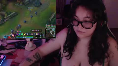 marcela2101s online show from July 22, 2026, 8:11 pm