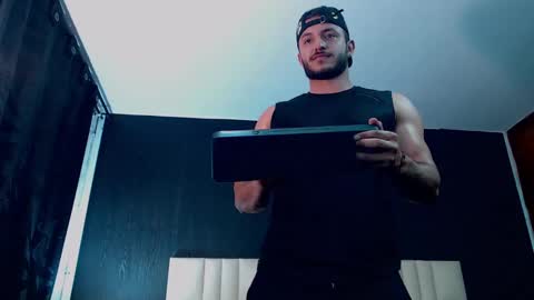 marcus_lafourt online show from December 9, 2024, 11:24 pm