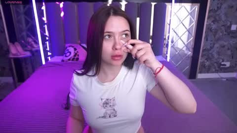 margaritagrey online show from May 19, 2026, 7:09 pm
