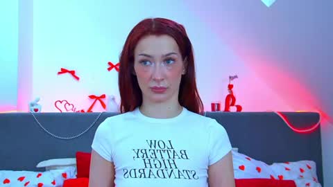 MariaMenson online show from June 30, 2026, 6:25 am