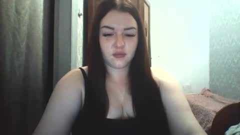 mariangloom online show from July 23, 2026, 9:13 pm
