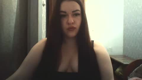 mariangloom online show from July 28, 2026, 11:28 am