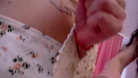 marianna_meow246 online show from April 23, 2026, 7:09 am