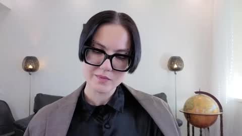 Snapshot of marie_fitch chatting on June 5, 2026, 3:35 am Marie Fitch online show from June 5, 2026, 3:35 am