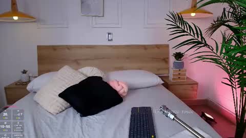 Mary online show from July 10, 2026, 3:00 am