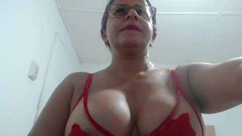 mariska_69 online show from May 23, 2026, 7:56 am