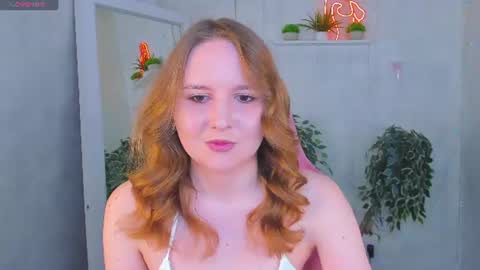 Snapshot of marlyn_owen chatting on June 19, 2026, 12:59 am Emmaa online show from June 19, 2026, 12:59 am