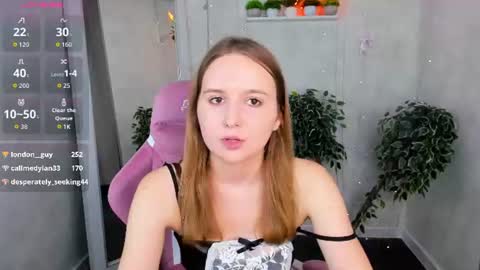 Snapshot of marlyn_owen chatting on July 28, 2026, 3:21 pm Emmaa online show from July 28, 2026, 3:21 pm