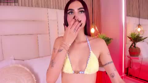 Martina Gracex online show from August 5, 2026, 5:27 pm