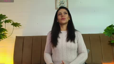 MashaPink online show from June 18, 2026, 12:42 pm
