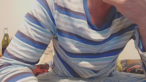 massagermike online show from July 8, 2026, 12:53 pm