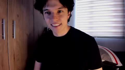 Snapshot of mastrangelo_x chatting on July 11, 2026, 6:54 pm mastrangelo_x online show from July 11, 2026, 6:54 pm
