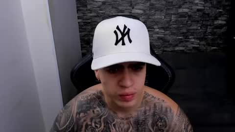Snapshot of mathew_wolf4 chatting on May 24, 2026, 12:15 am Mathew Independent model online show from May 24, 2026, 12:15 am