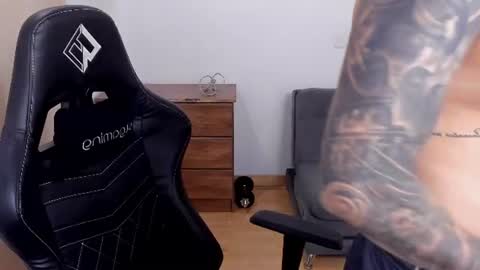Snapshot of mathew_wolf4 chatting on June 27, 2026, 1:43 am Mathew Independent model online show from June 27, 2026, 1:43 am