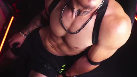 matius online show from April 25, 2026, 6:27 pm