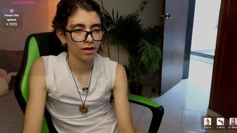matty_spark online show from May 29, 2026, 2:37 pm